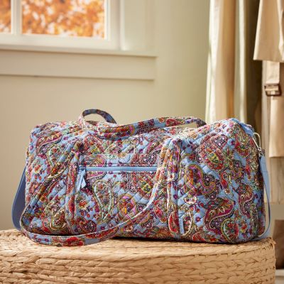 Save on Vera Totes and Duffels for a limited time icon