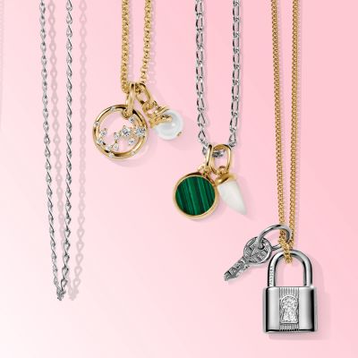 Free Necklace at Pandora icon
