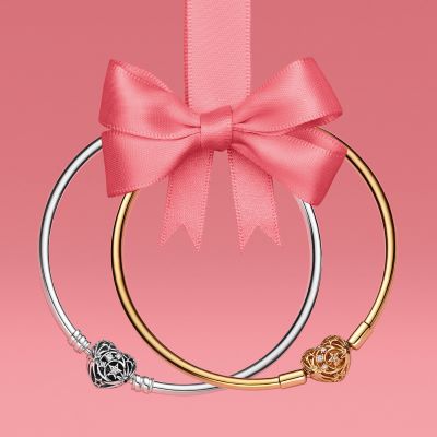 Unwrap a Free Bangle from Pandora icon