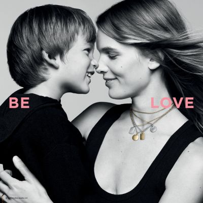 Make Mother’s Day unforgettable with Pandora icon